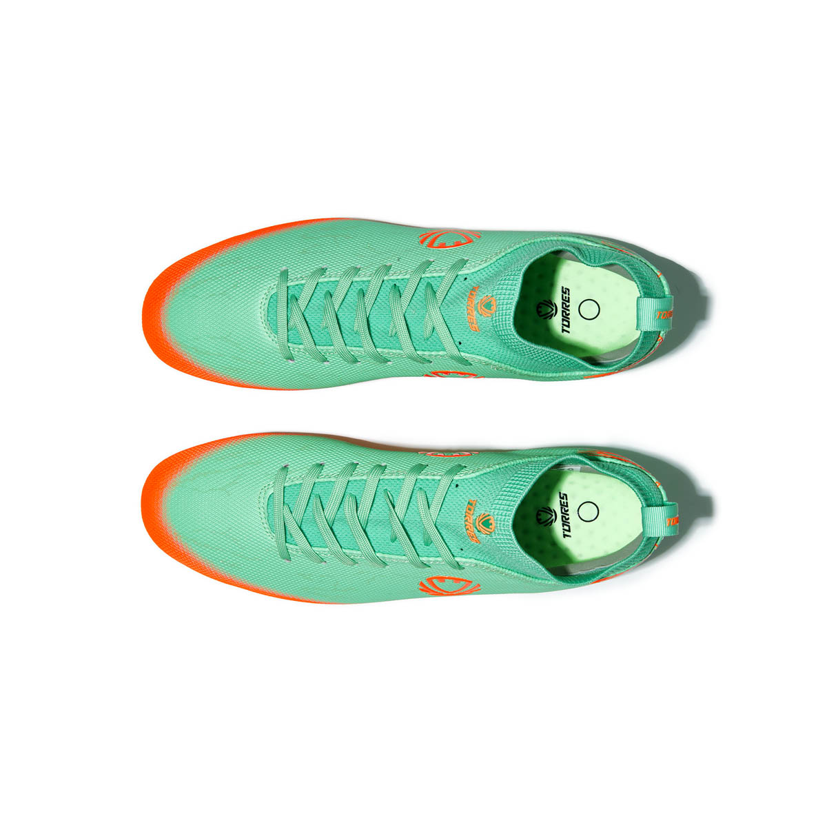 Бутсы футбольные TORRES GARRA, с носком, Размер 39, Цвет Мятный/Оранжевый