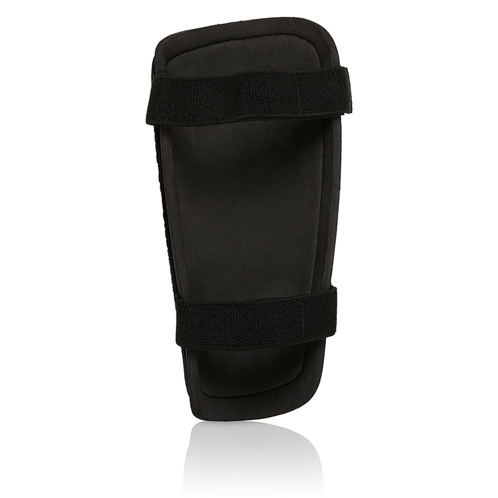 Щитки футбольные MACRON Lister, Размер junior, Цвет Черно-зеленый